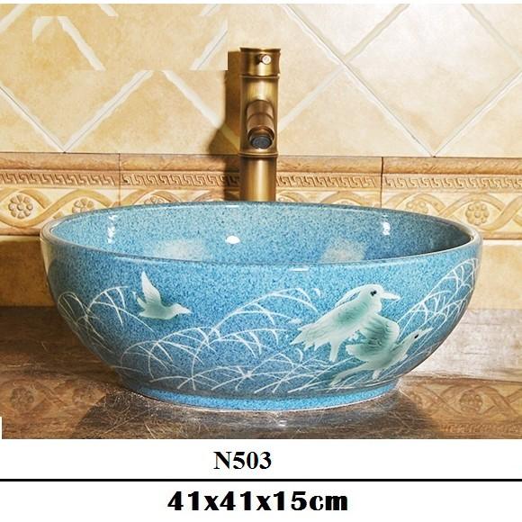 Chậu lavabo để bàn nghệ thuật với tông màu xanh yên bình