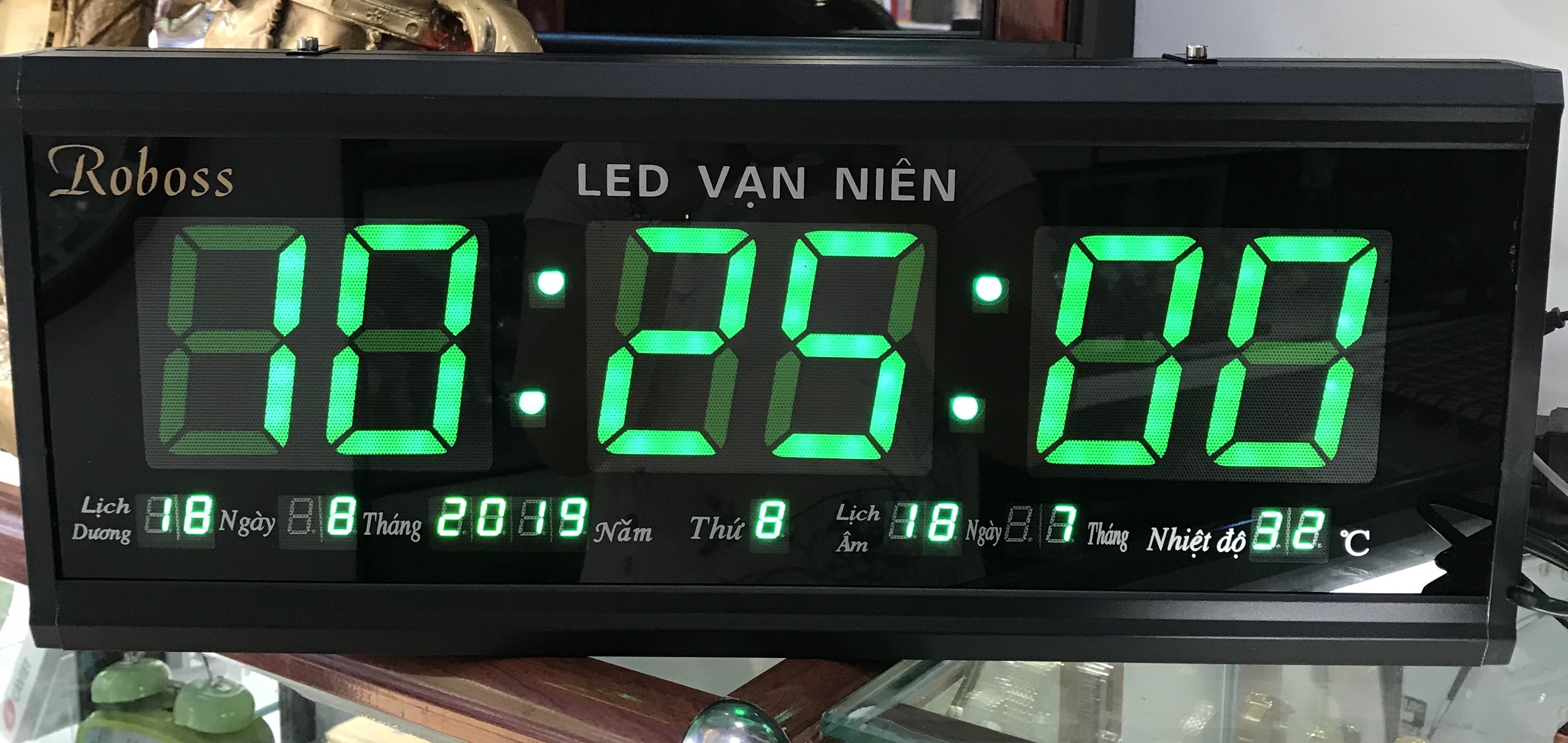 ĐỒNG HỒ ROBOSS LED VẠN NIÊN CAO CẤP - Khung nhôm tĩnh diênđèn led đỏ - 20 x 50 x 3 cm