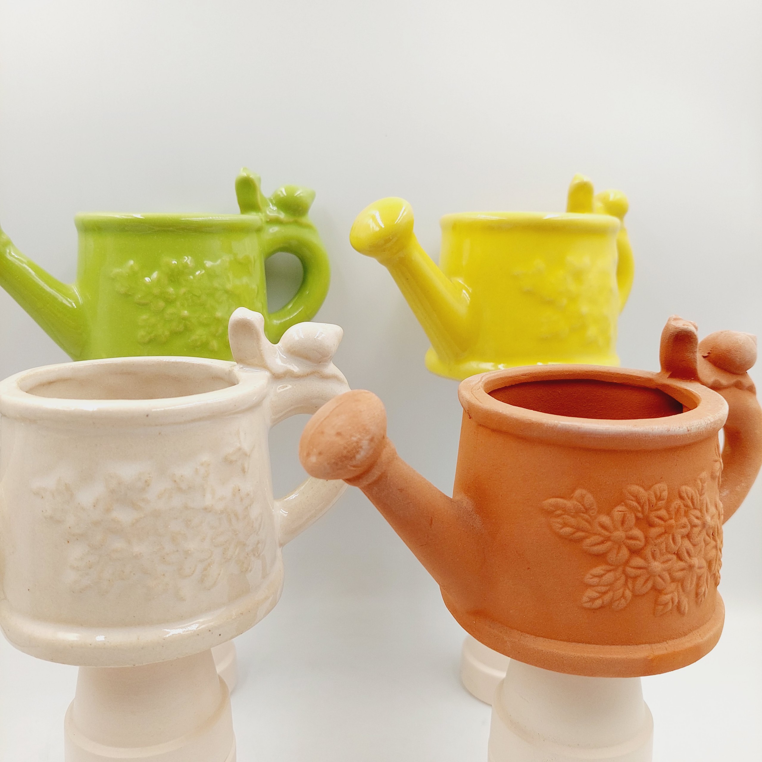 Chậu đất nung, chậu sen đá - Bình tưới 87, miệng chậu 8cm, chiều cao 7cm