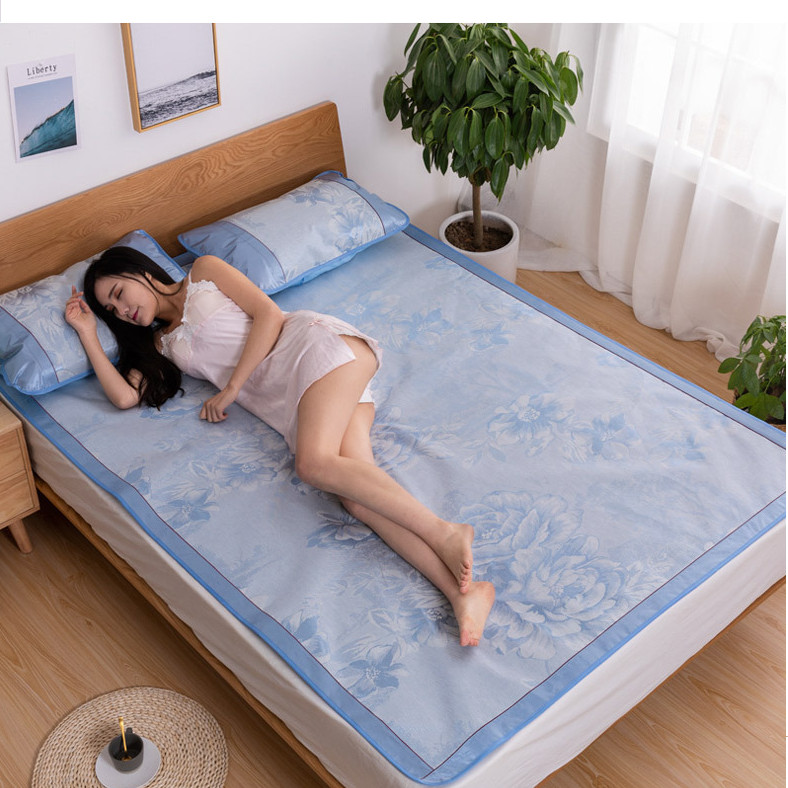 Chiếu lụa điều hòa 1.6m x 2.0m