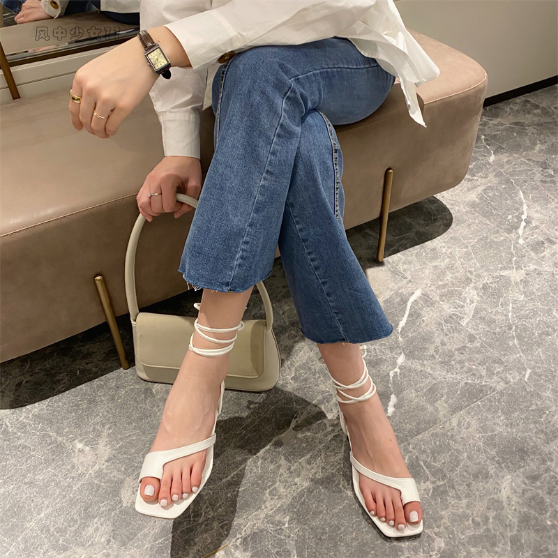 Giày sandal nữ mã THS54 mũi vuông gót vuông cao 3cm hàng đẹp chuẩn form