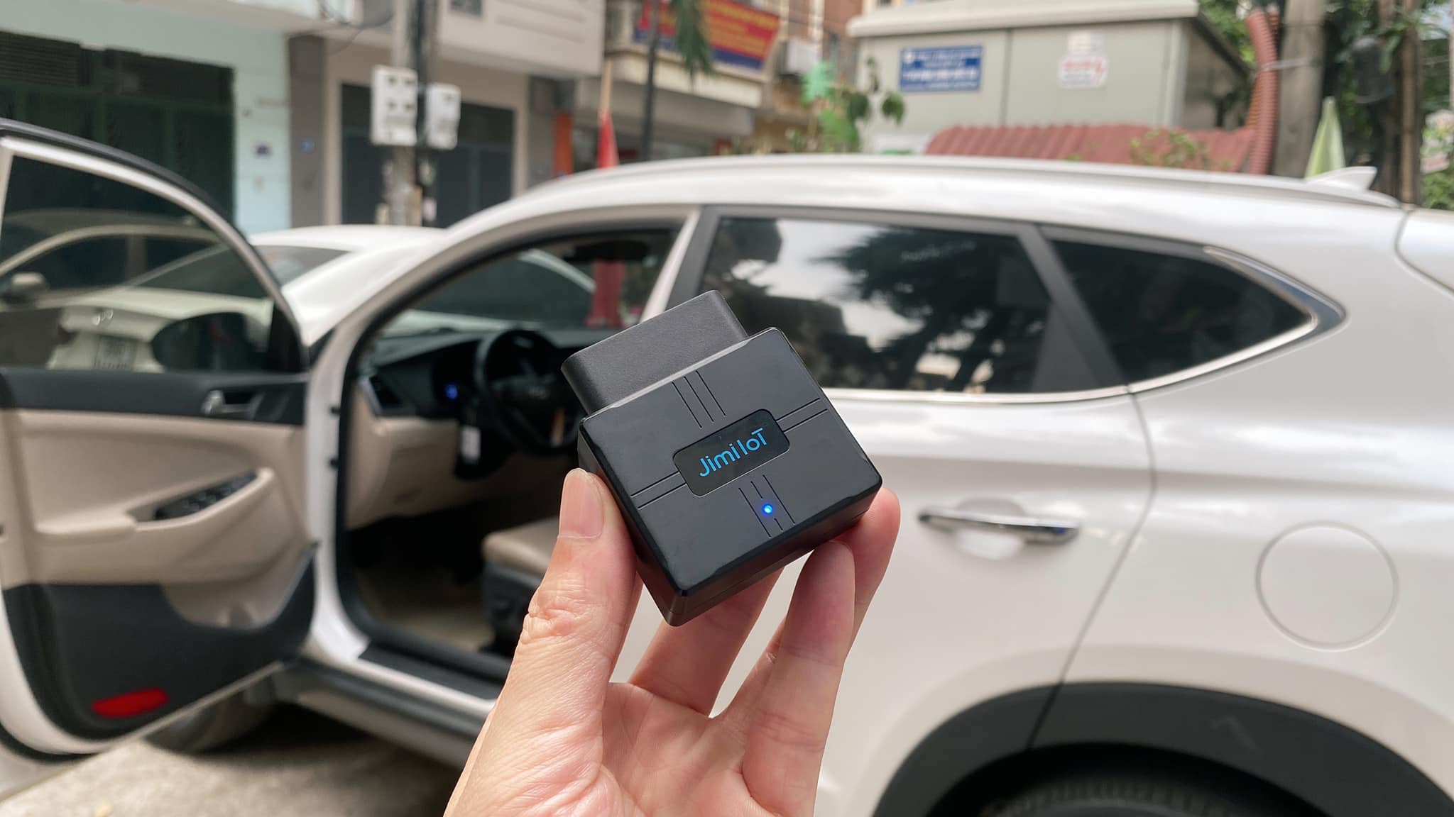 Định Vị Ô tô VL502 Cắm Cổng OBD-II Chip 4G - Cắm là chạy