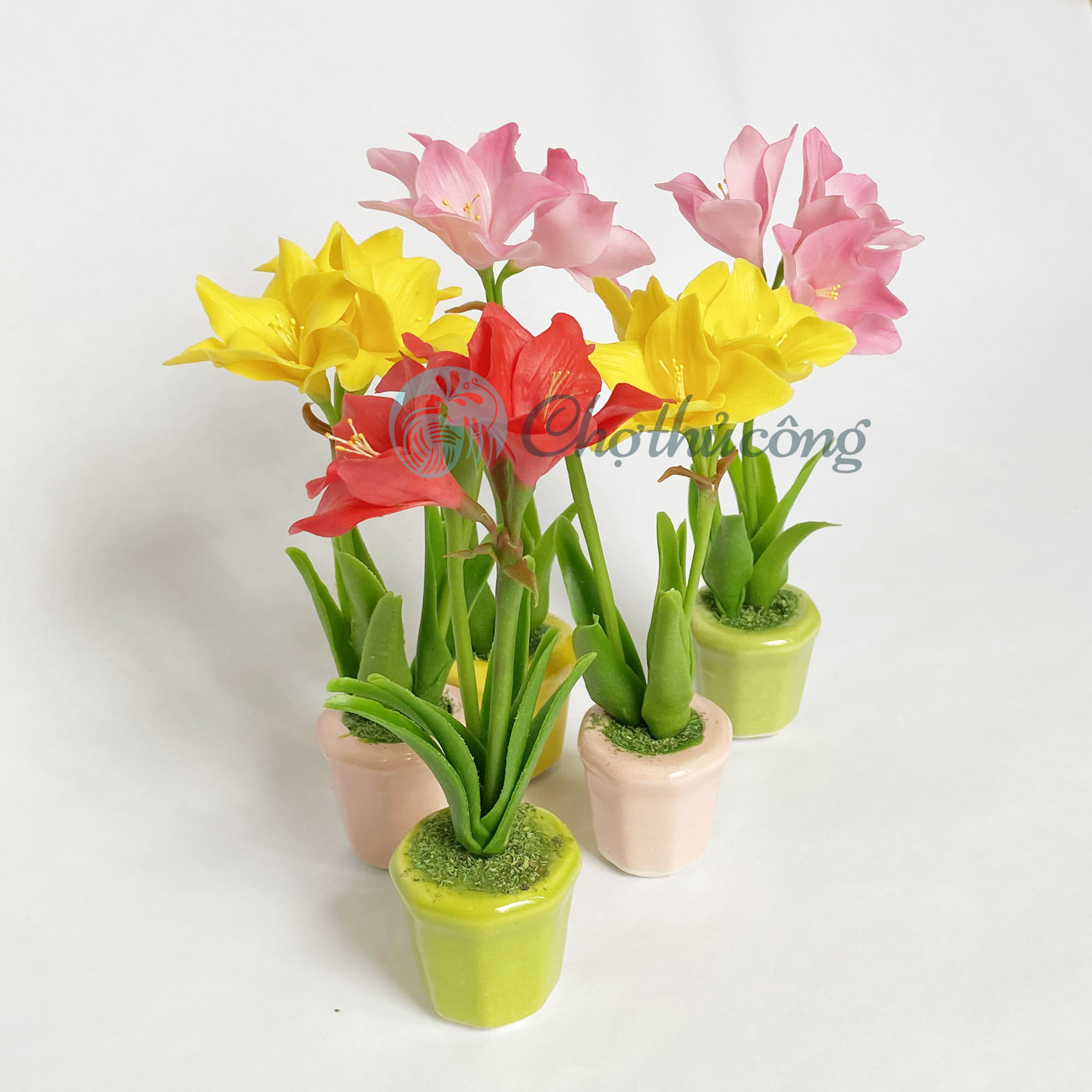 Chậu hoa huệ tây (loa kèn) đất sét mini Nhật Thái, chậu cây mini hoa handmade - chậu hoa giả để bàn, quà tặng handmade [Phát màu ngẫu nhiên]