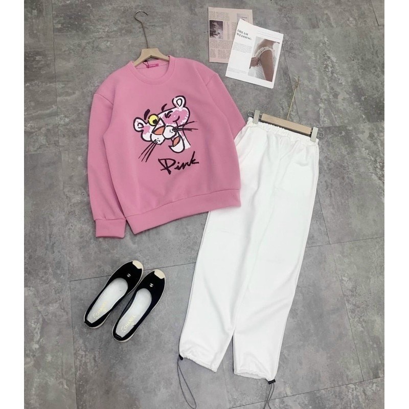 Áo sweater in con báo hồng mới về