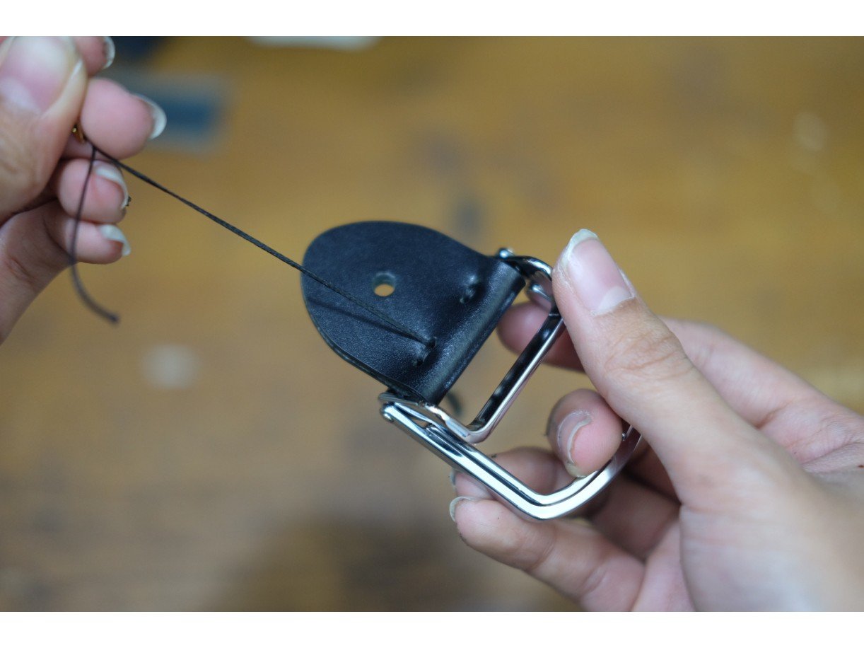 Mặt dây lưng hợp kim YO98
