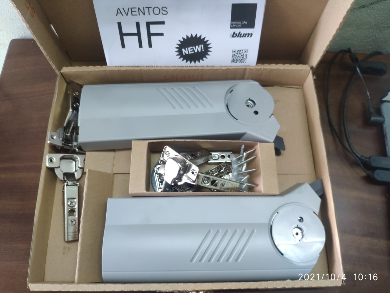 Tay nâng blum f22, tay nâng blum f25