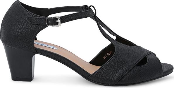 Giày Sandal Nữ Rosata RO45 - Đen