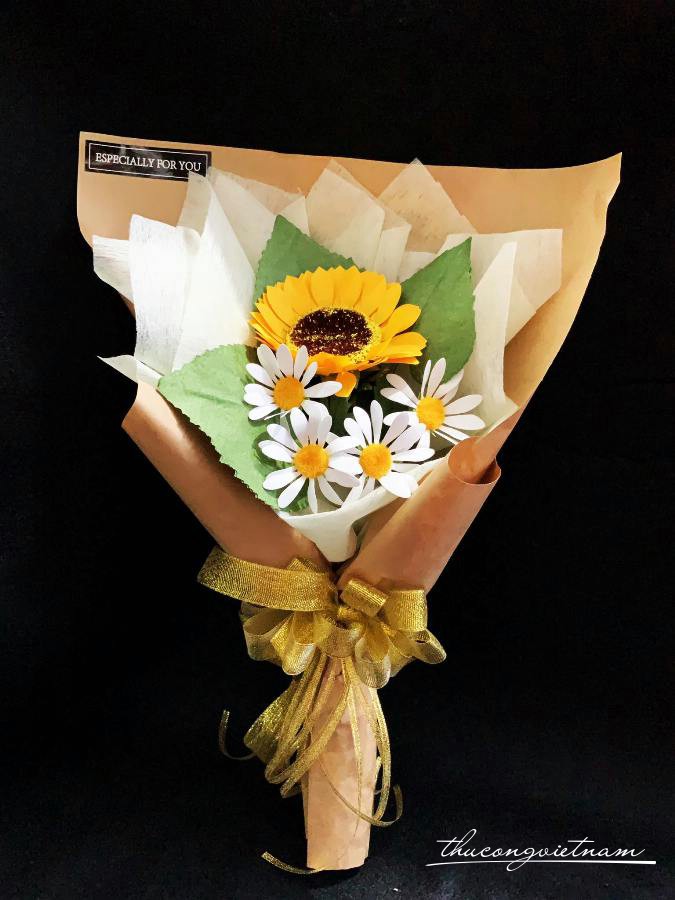 Bó hoa hướng dương giấy