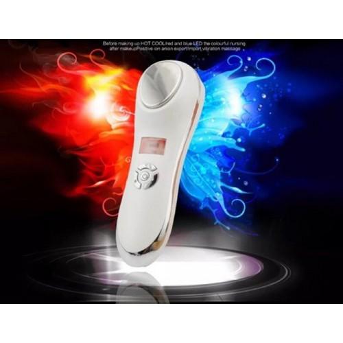 Búa nóng lạnh mini giúp se khít lỗ chân lông, nâng cơ trẻ hóa , xóa mờ nếp nhăn .