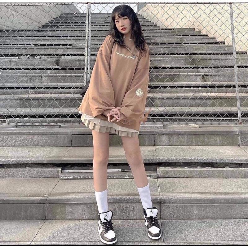 Áo Nỉ Form Rộng Black Air Nữ Sweater tay bồng oversize, thêu chữ cá tính Ulzzang