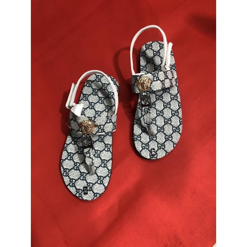 dép cặp nam nữ sandal đồng nai ( đế và quai màu xanh gg ) size từ 35 nữ đến 42 nam có đủ màu đủ size ib để chọn thêm