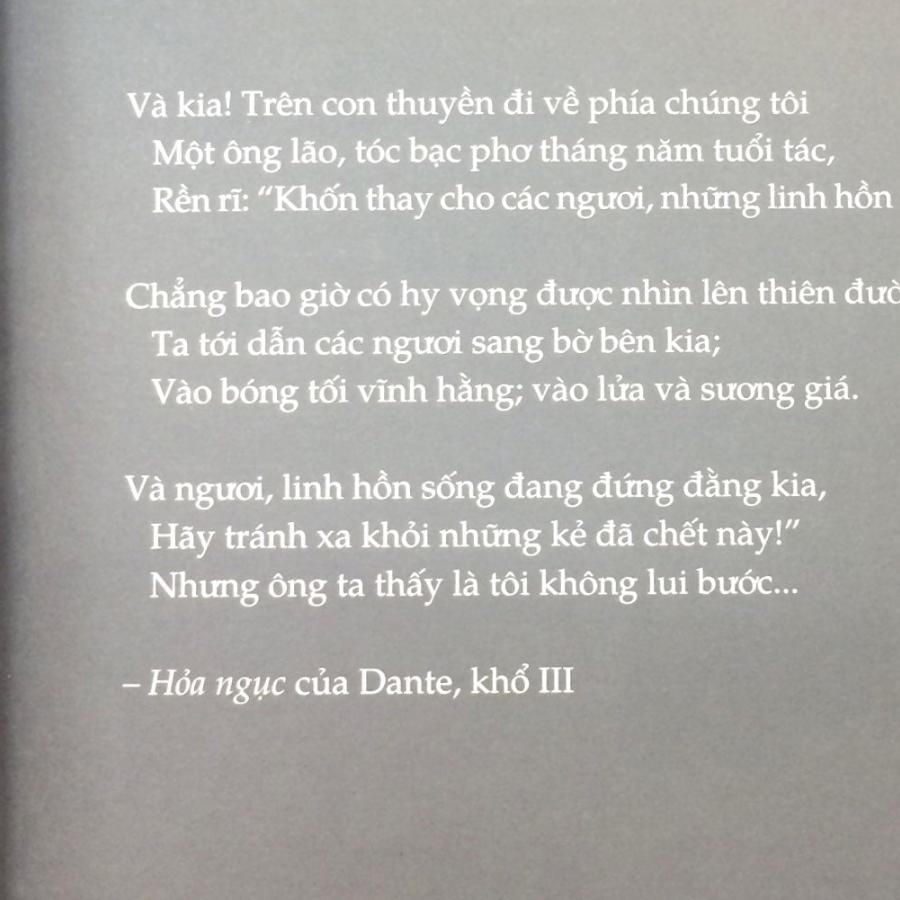 Thành phố hồn rỗng