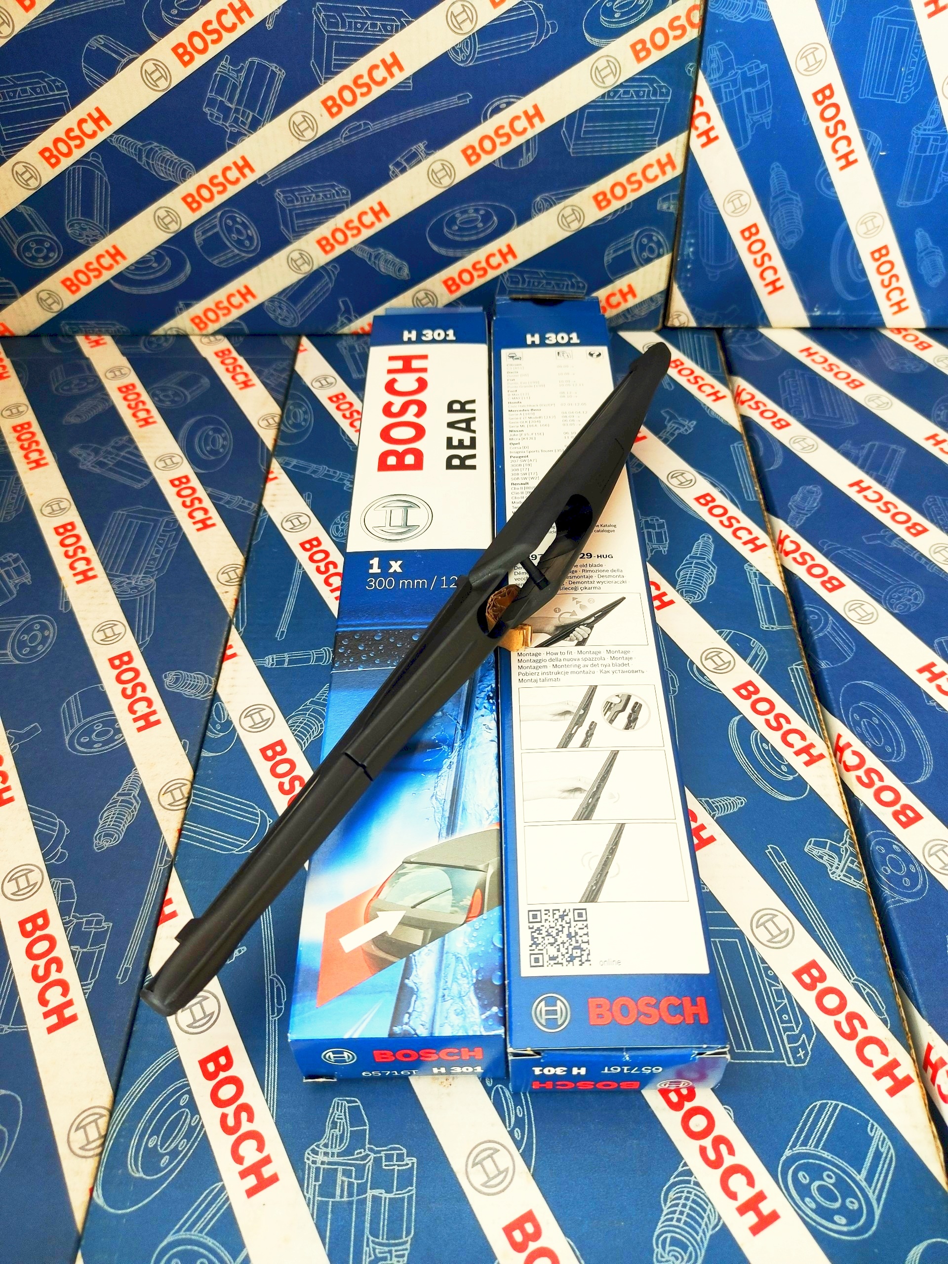 Thanh Gạt Nước Sau Bosch Cho Ford Focus Fiesta