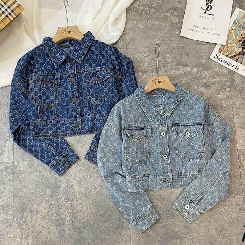 Áo Khoác Jeans bò dáng croptop in nổi