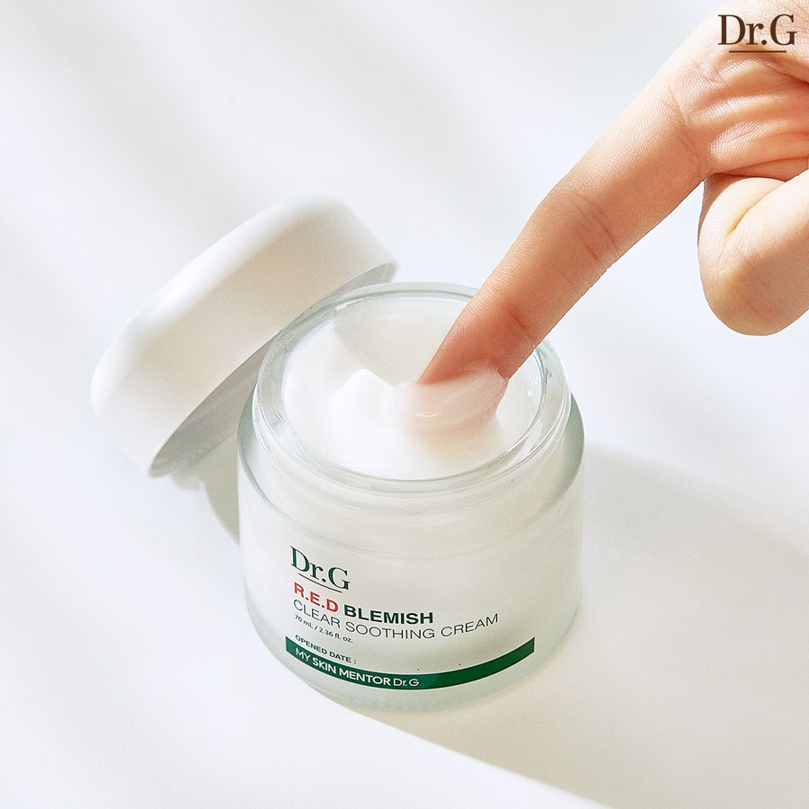 Kem Dưỡng Ẩm Hồi Phục Da Dr.G R.E.D Blemish Clear Soothing Cream 70ml + Tặng 1 Mặt Nạ Sexylook