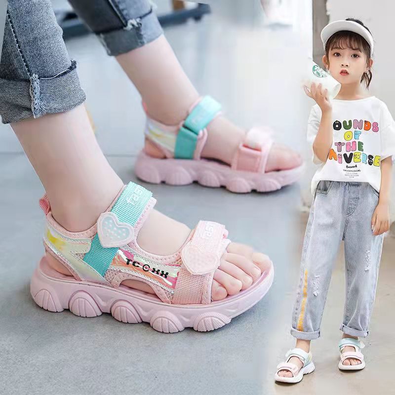 Sandal bé gái in hình trái tim Dép Xăng đan bé gái da mềm đế êm mẫu mới nhất TTV124