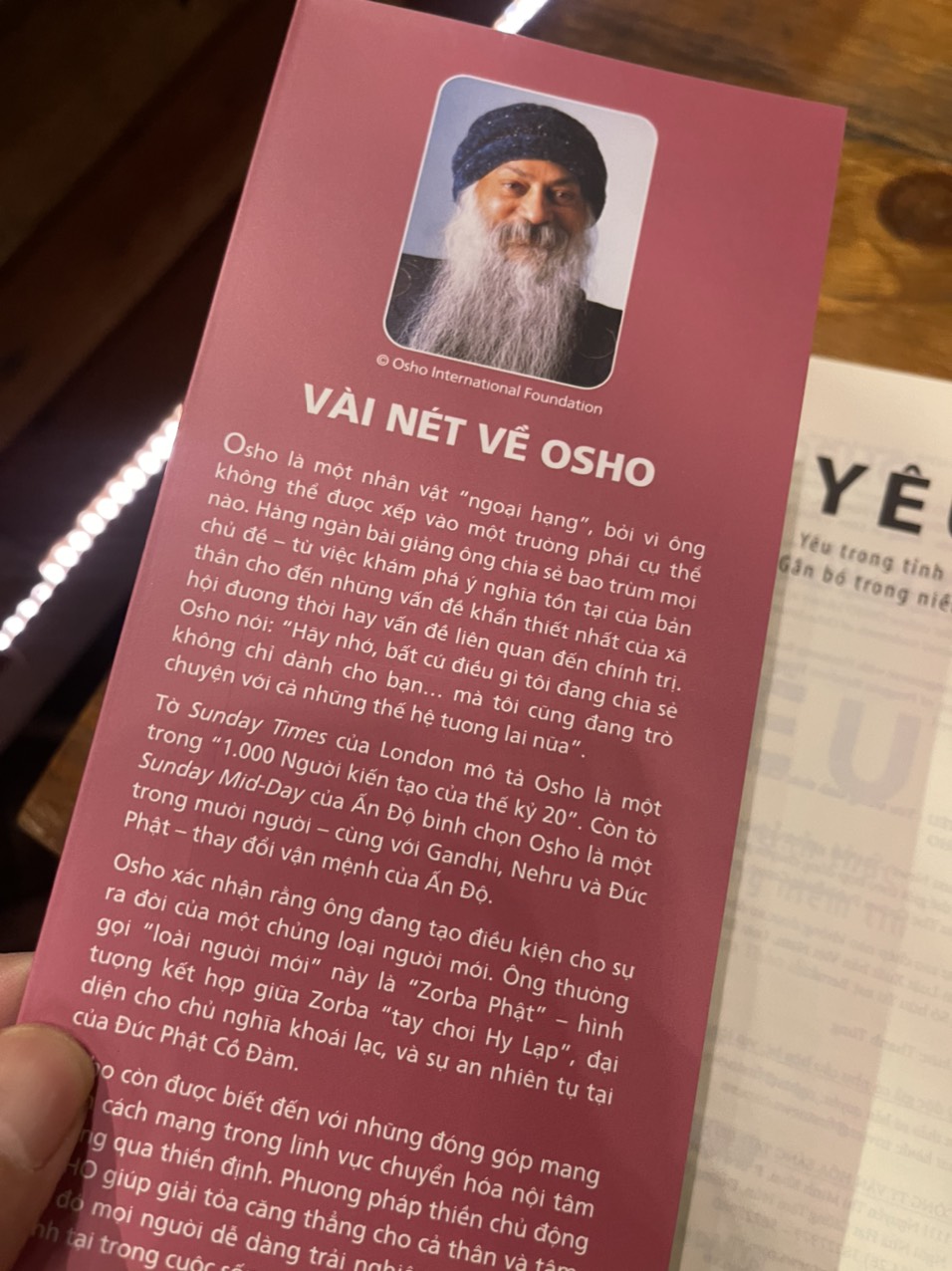 YÊU – Osho - Lâm Đặng Cam Thảo dịch - First News - bìa mềm