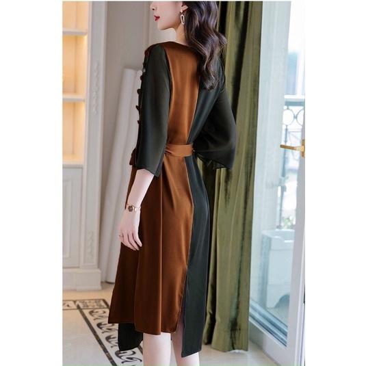 Đầm suông tay xẻ phối màu nâu đen