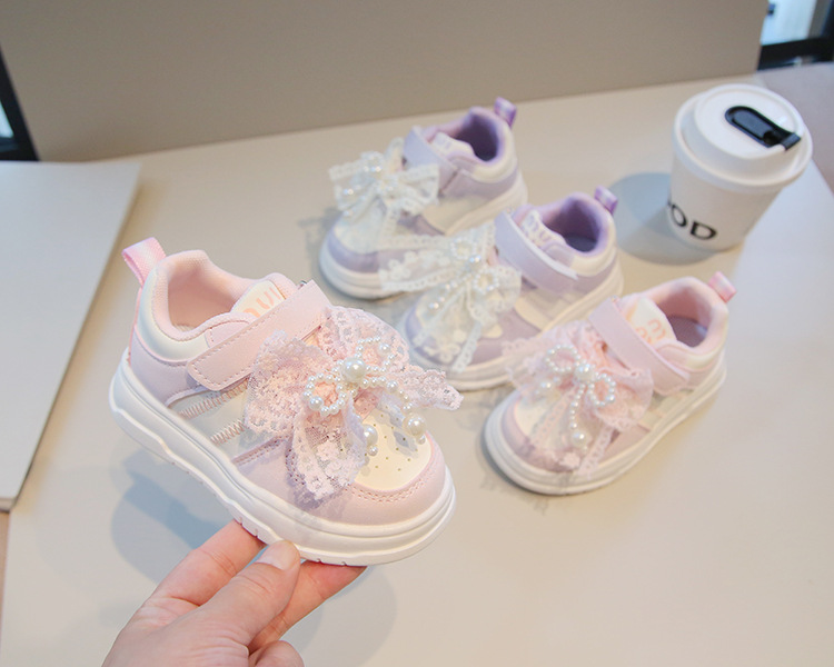 Giày thể thao cho bé phong cách dễ thương – GTE9171
