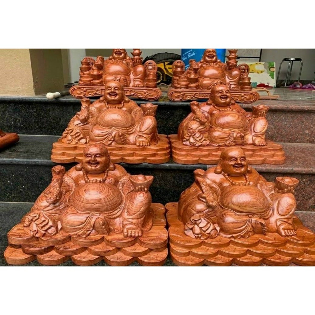 Tượng phật Di lặc ngồi đế tiên gỗ hương ngang 50 cm