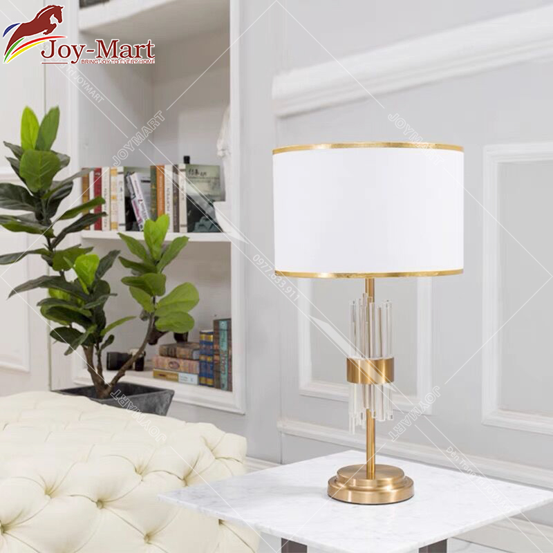 Đèn Ngủ Để Bàn Kiểu Dáng Hiện Đại Joymart MB2796 Đèn Bàn Phòng Ngủ Thân Pha Lê Chao Vải Đế Hợp Kim Cao Cấp Mạ Vàng Sang Trọng