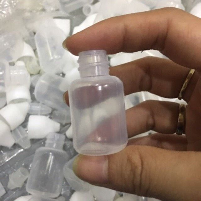 Chai Hút Máu Bầm 10ml dùng trong spa