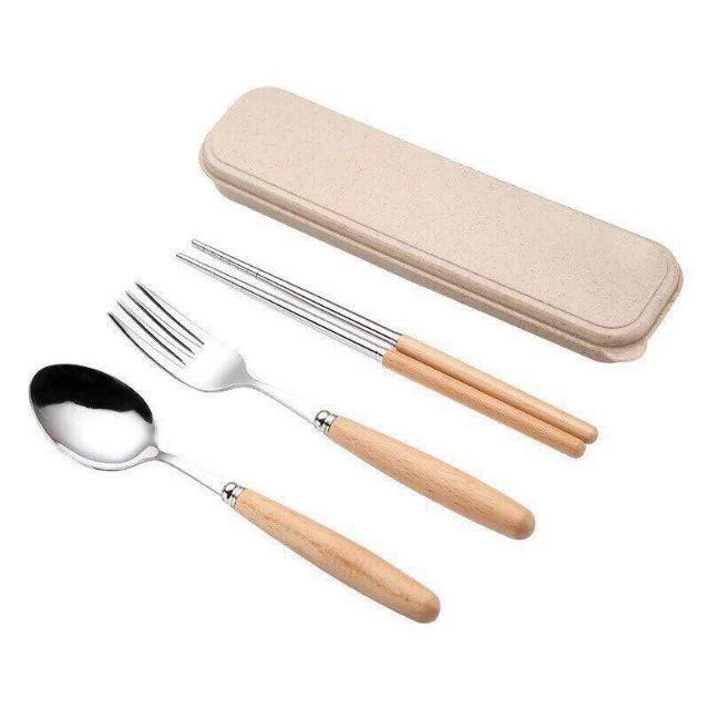 Bộ Đũa Thìa Lúa Mạch 3 Món Cán Gỗ Kèm Hộp Đựng Cao Cấp