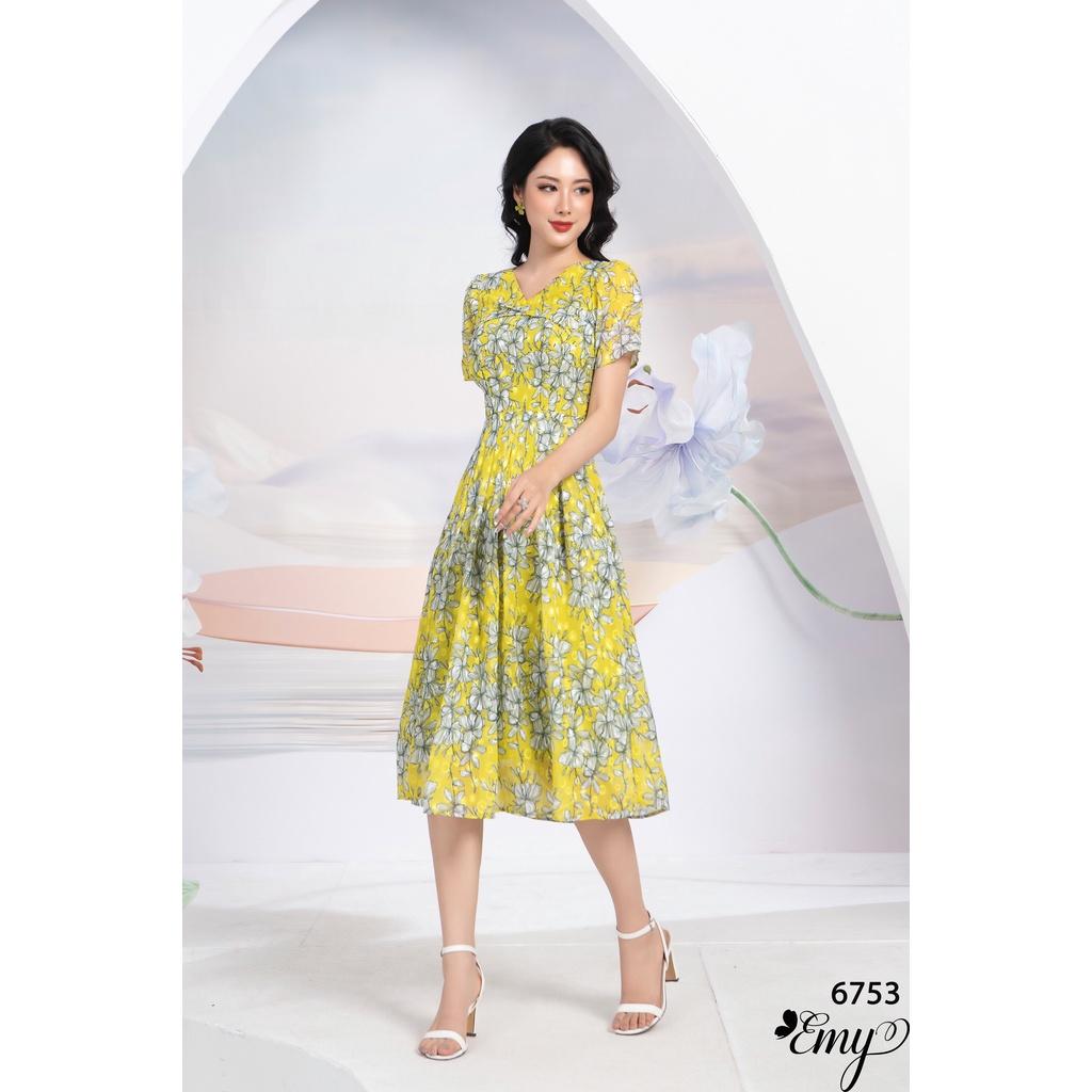 Đầm EMY EM6753 Xoè Cổ V HT Hoa