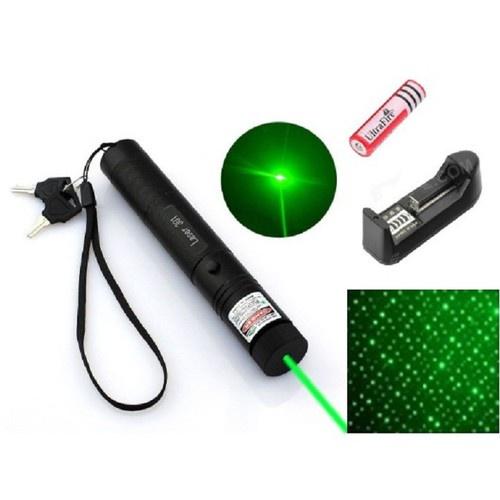 ĐÈN PIN LAZER 303 SIÊU CHẤT - SÁNG CỰC XA - TẶNG KÈM PIN &amp; CỦ SẠC