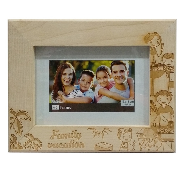 Khung Hình 13x18 Khắc Laser - Mẫu 2 - Family Vacation