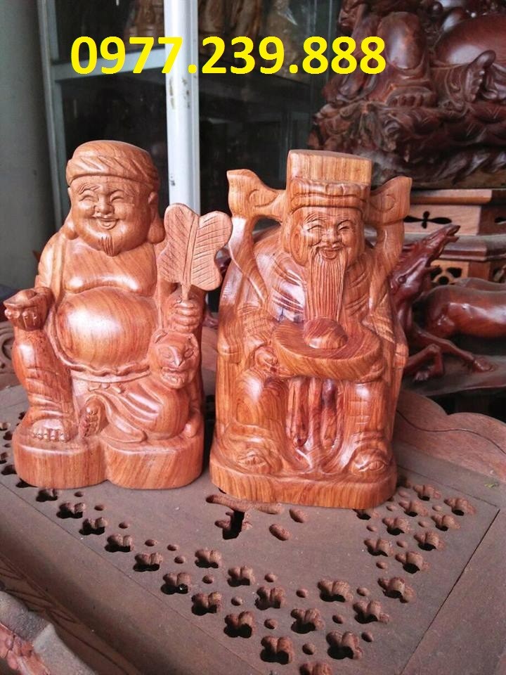 Thần tài thổ địa bằng gỗ hương 25cm