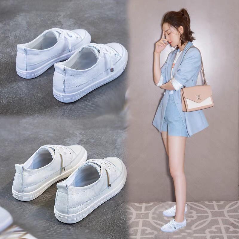 Giày slip on trắng kiểu mới cho bạn gái