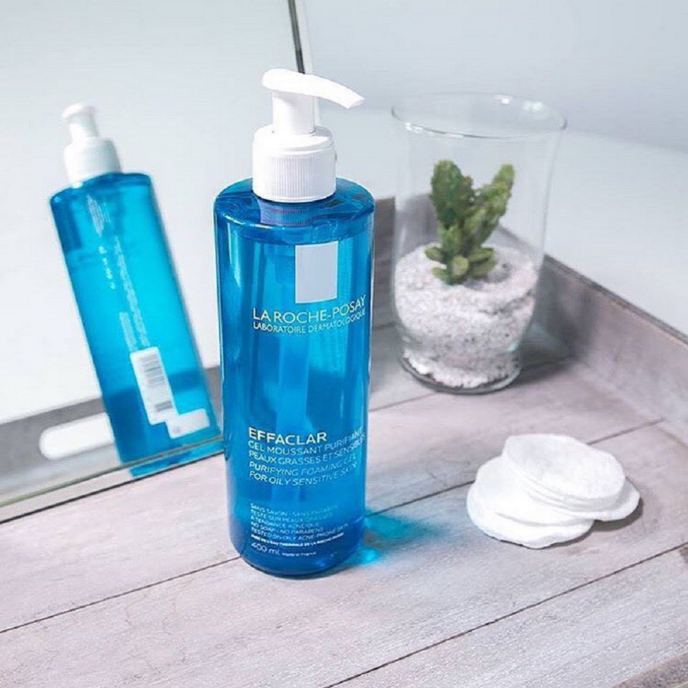 Gel Rửa Mặt Tạo Bọt Dành Cho Da Dầu Nhạy Cảm La Roche-Posay Effaclar Purifying Foaming Gel 400ml + Tặng 1 Móc Khóa Nhựa 2 Mặt