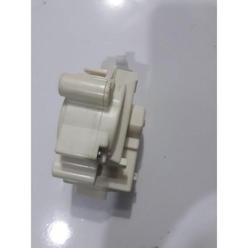 Van xả dành cho máy giặt LG