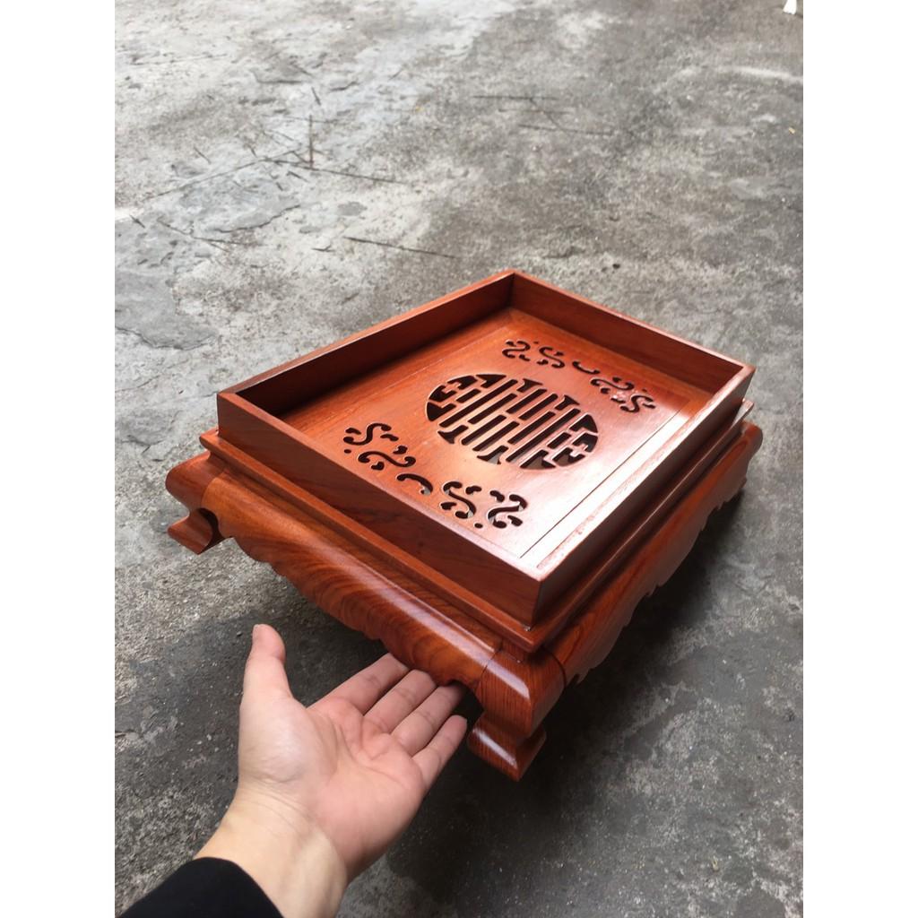 Khay trà chân quỳ mẫu trơn gỗ hương