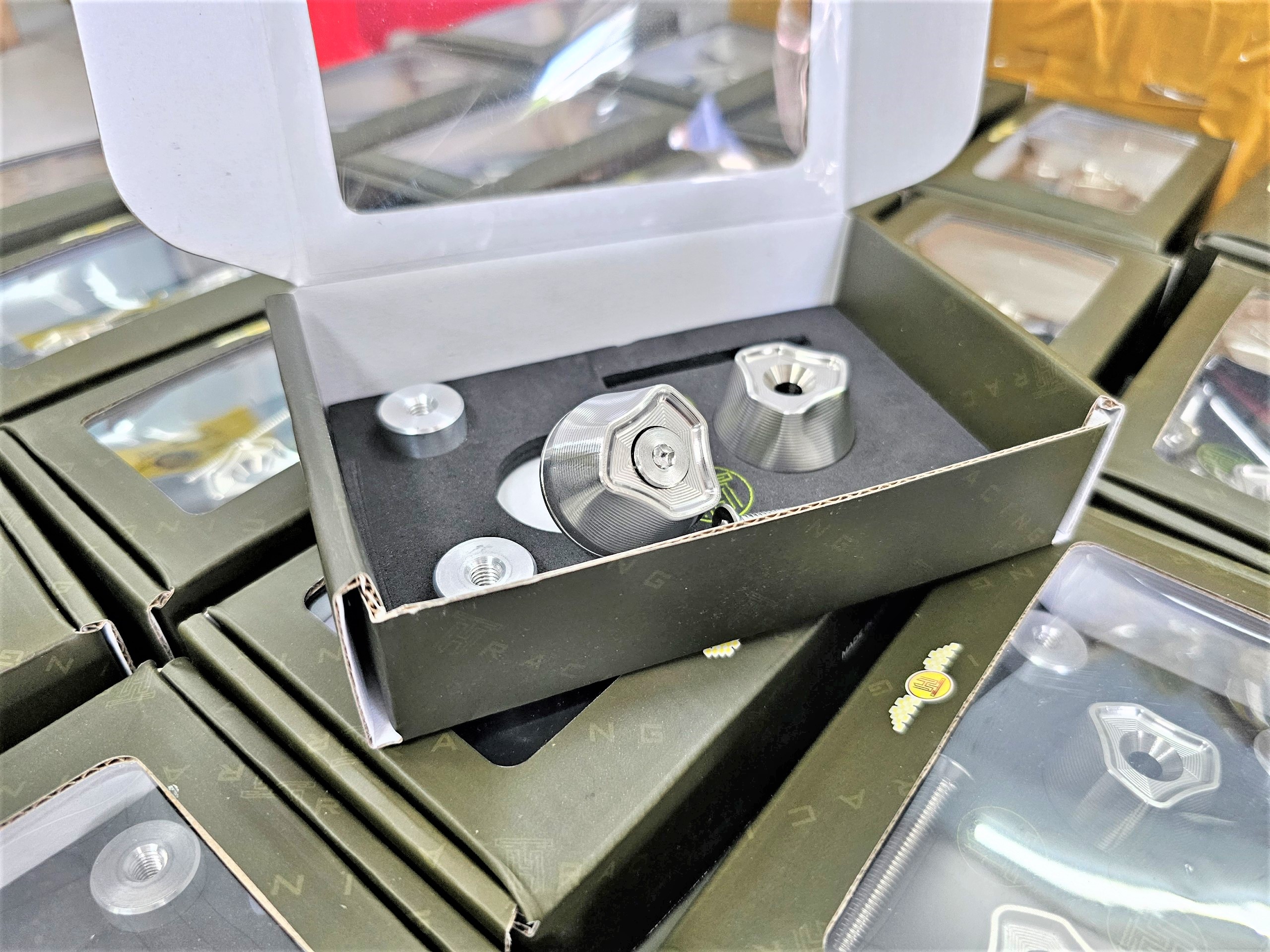 Gù tay lái inox304 TH mẫu 3D tam giác gắn cho nhiều dòng xe máy