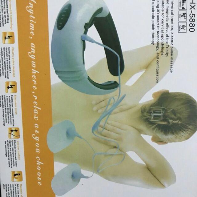 Máy mát xa cổ 3d