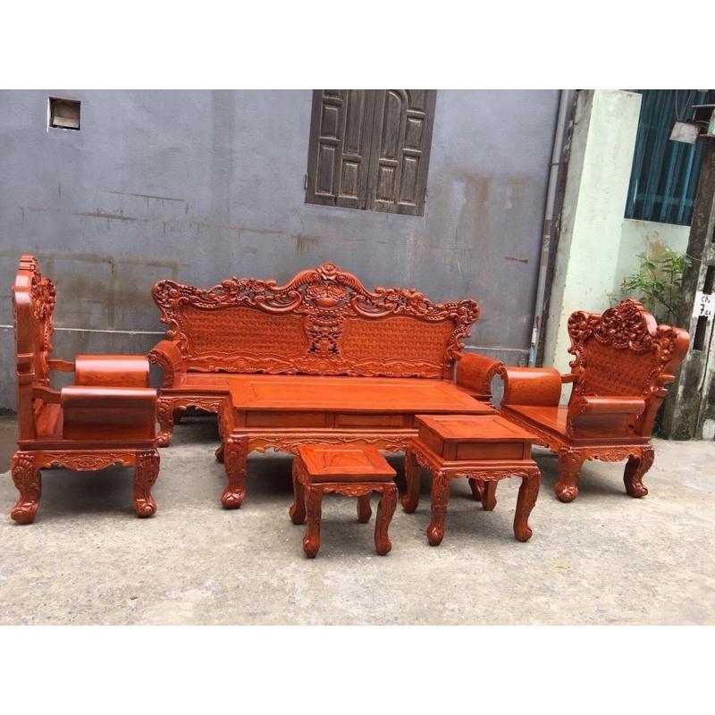 Bộ bàn ghế hoàng gia chất liệu gỗ xà cừ