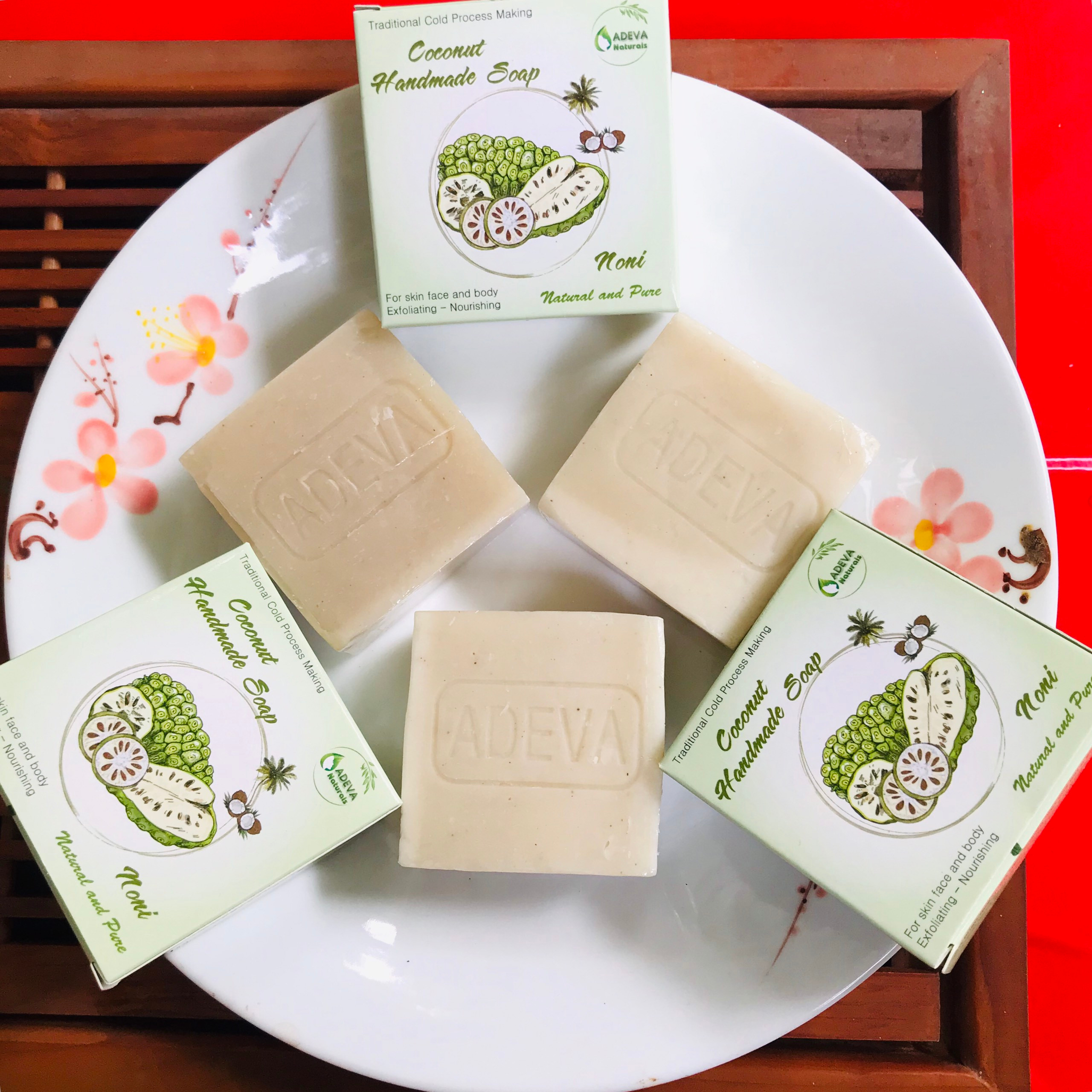 Xà phòng handmade Adeva Naturals - Xà bông Trái nhàu Noni (3 bánh - 100 gr/ 1 bánh)