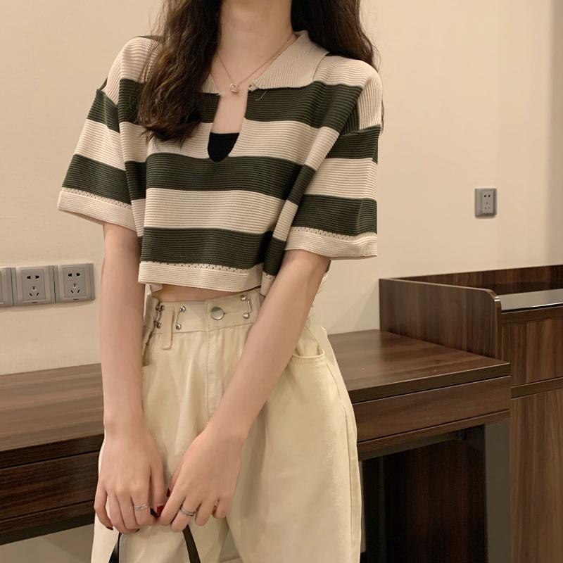 Áo len Montoghi dệt kim CROPTOP CỔ V bản to DÁNG RỘNG phong cách Hàn Quốc