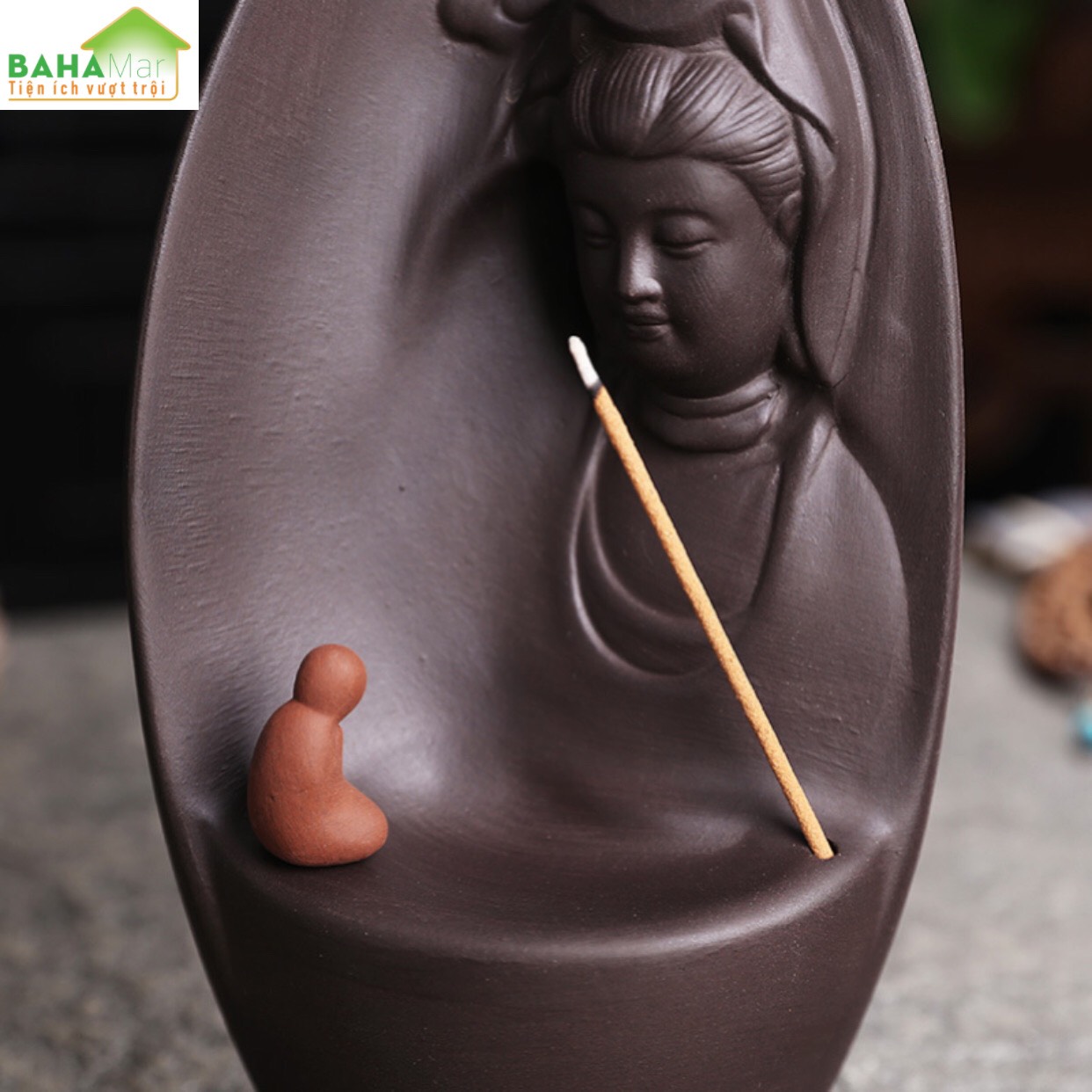 THÁC KHÓI TRẦM HƯƠNG CHẢY NGƯỢC PHẬT BÀ QUAN ÂM BỒ TÁT HIỂN LINH "BAHAMAR" Sáng tạo vẻ đẹp với phong cách điêu khắc, thú vị và hấp dẫn.