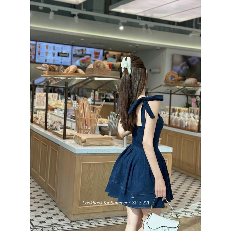 Đầm Jean Nơ Vai Dáng Xoè Xếp Ly