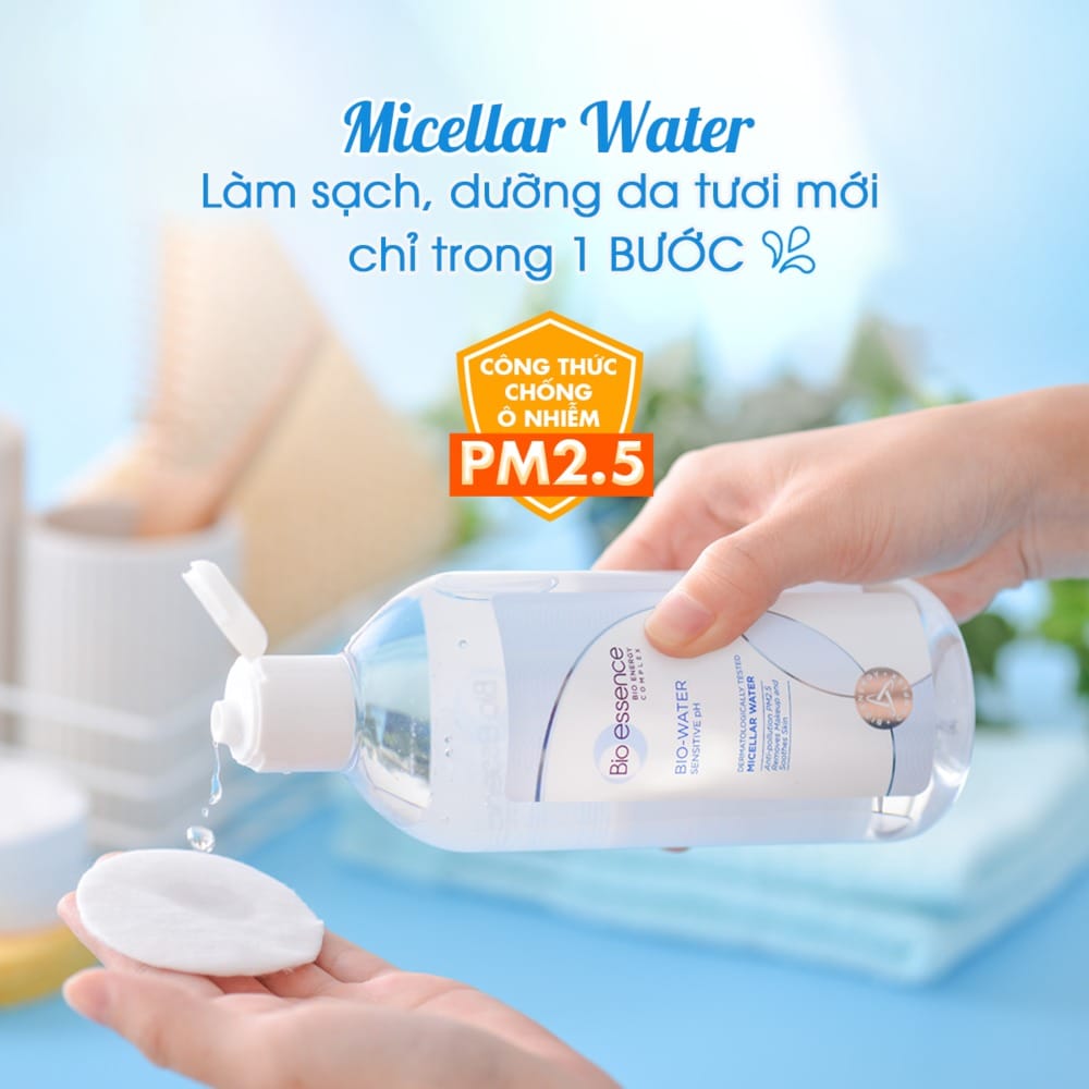 Nước Tẩy Trang Bio Essence Micellar Water Sensitive pH Làm Sạch Và Dưỡng Da 400ml