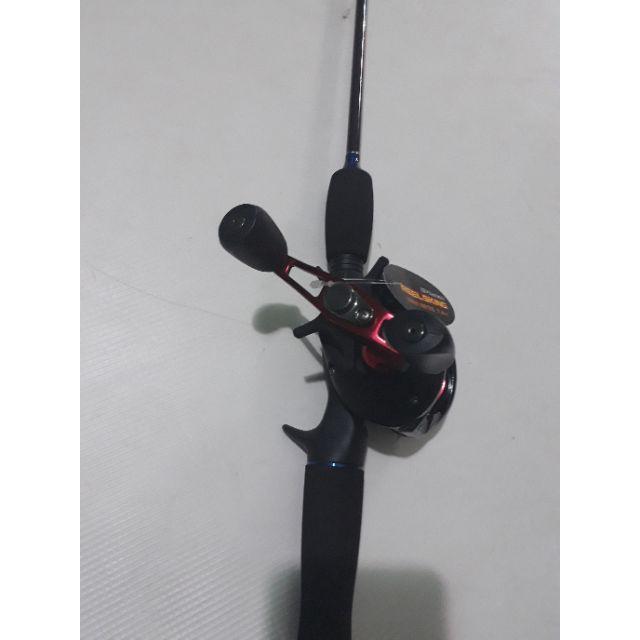 Cần câu 2 khúc máy ngang kèm phụ kiện câu lure