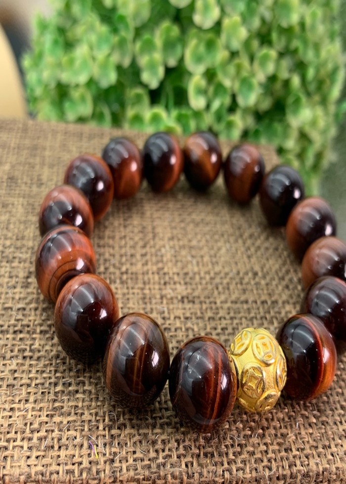 Vòng Đá Mắt Hổ Đỏ Charm Bi Kim Tiền Bạc Si Vàng