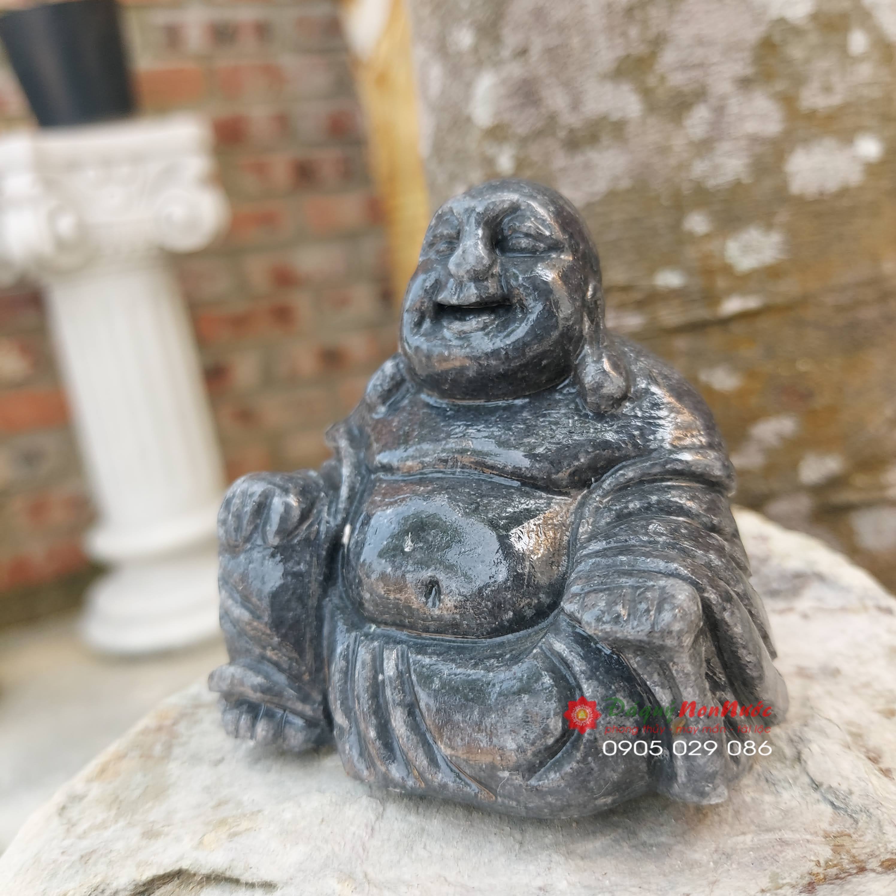 Tượng Phật Di lặc đá đen - đá Non Nước