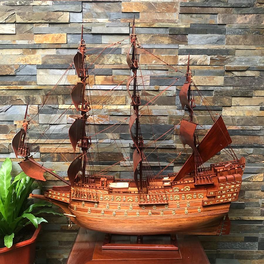Thuyền buồm trang trí gỗ hương giá tại xưởng