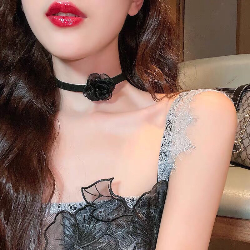 ￼Vòng Cổ Choker Nhung Hoa Voan Xinh Xắn Thời Trang