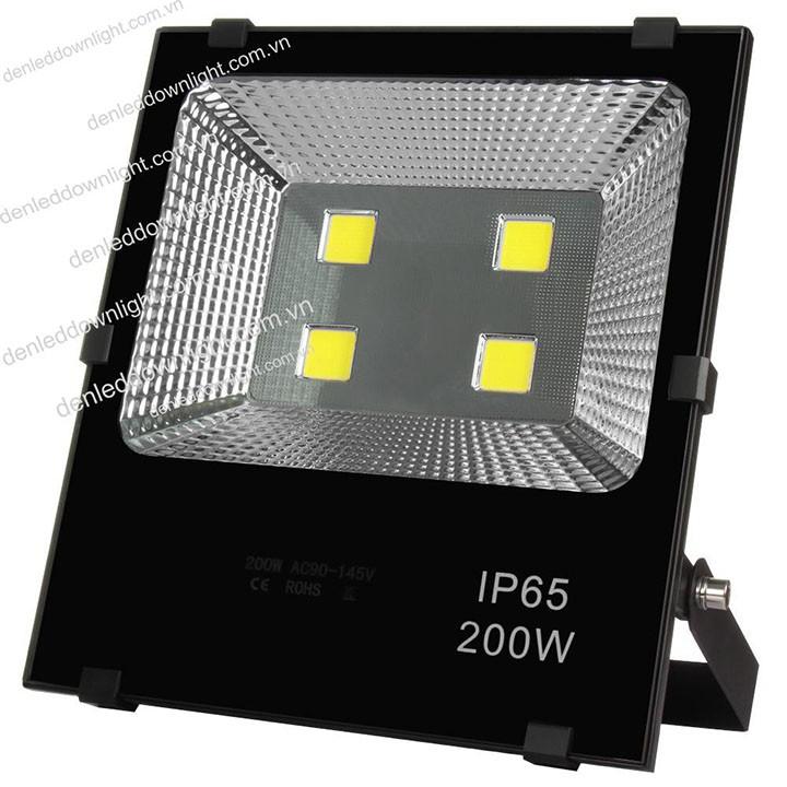 Đèn pha led 200w loại tốt
