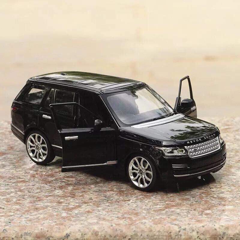 Mô hình xe Rastars Range Rover 1:24 (Màu đen)